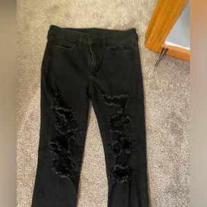 Black American Eagle skinny jeans for girls